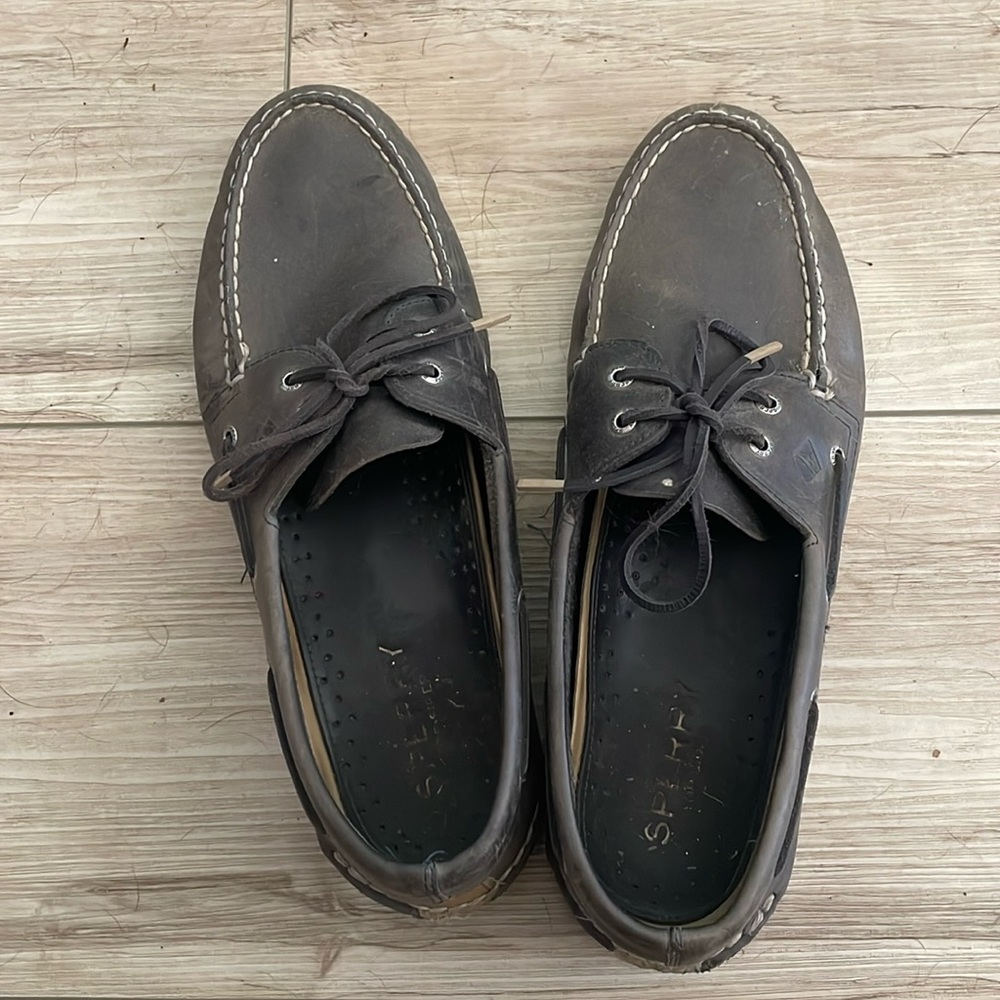 Sperrys